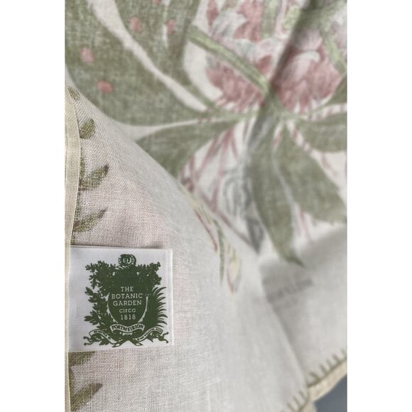 Portmeirion Botanic Garden Christmas Rose PVC Wipeable Apron - Picture 10 of 11